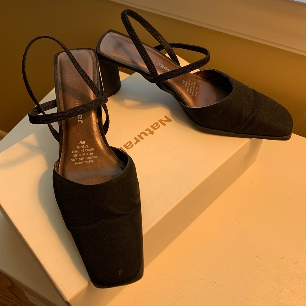 Naturalizer Black Heel